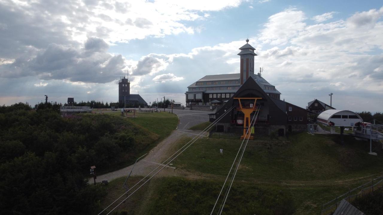Ferienwohnungen Zauberberg, Schneehase & Glitzerhirsch 奥泊维森塔尔 外观 照片